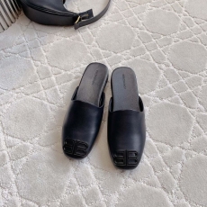 Balenciaga Slippers